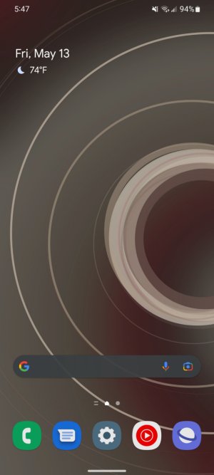 Screenshot_20220513-054756_One UI Home.jpg