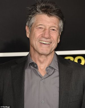57780369-10814021-Sad_loss_Hollywood_character_actor_Fred_Ward_died_on_May_8_at_th-m-54_16524560.jpg