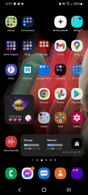 Screenshot_20220525-065727_One UI Home.jpg