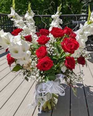 Bouquet of Roses Outside.jpg