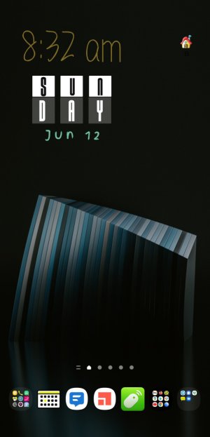 Screenshot_20220612-083247_One UI Home.jpg