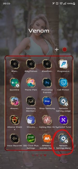 Screenshot_20220615-203423_One UI Home.jpg