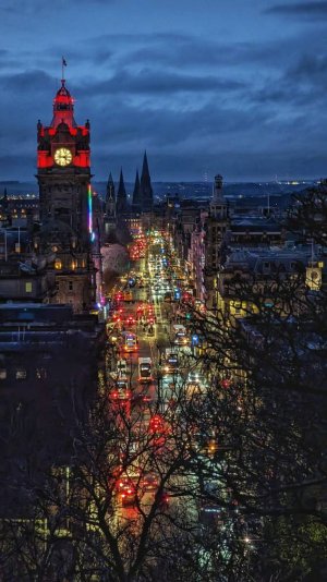 PXL_20221223_161154463.NIGHT-01.jpg