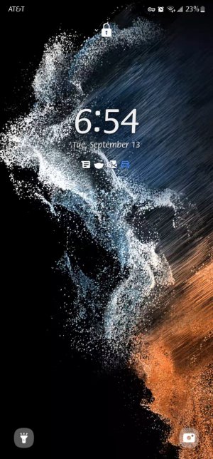 Screenshot_20220913-065418_One UI Home.jpg