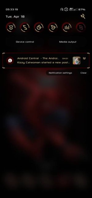 Screenshot_20230418_053319_One UI Home.jpg