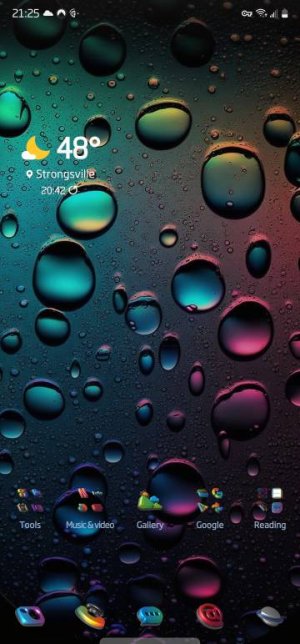 Screenshot_20230419_212549_Nova Launcher.jpg