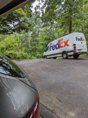 fedex.jpg