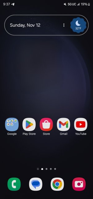 Screenshot_20231112_213756_One UI Home.jpg