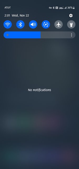 Screenshot_20231122_140104_One UI Home.jpg