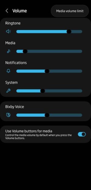 Screenshot_20231210_213815_Settings.jpg