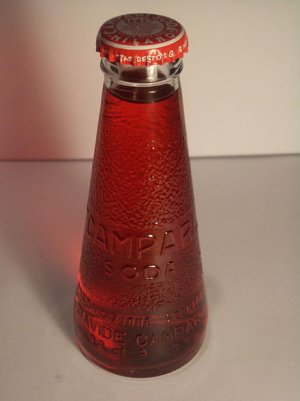 440px-Campari_Soda.jpg
