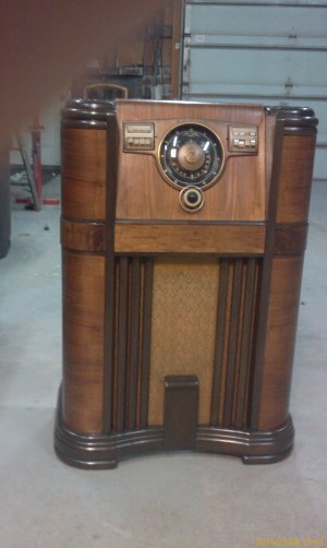 Our Zenith 12S569Z restored.jpg