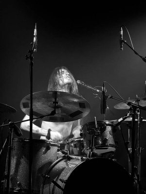 PXL_20241102_213340410.RAW-01.COVER.jpg