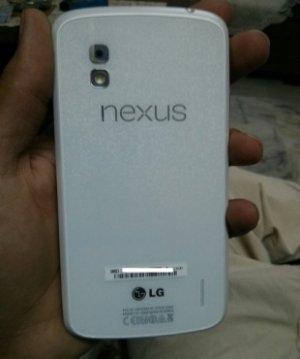 white-nexus-4-india.jpg
