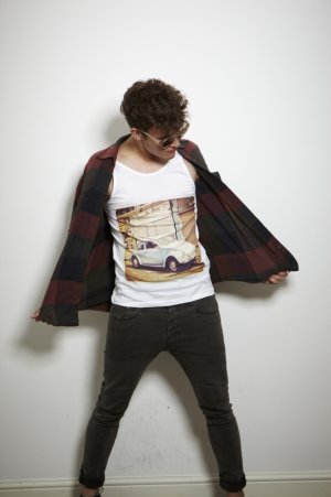 Men's Vest x3.jpg