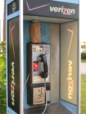 verizon-payphone-nadbasher.jpg