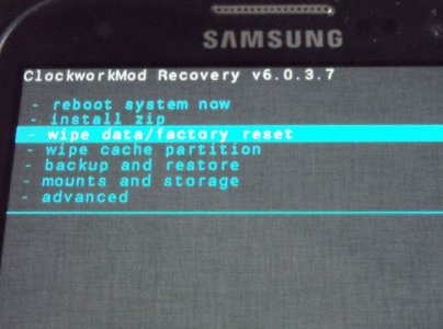 factoryreset(640x476).jpg