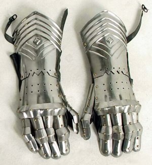 Armor-Gauntlets.jpg