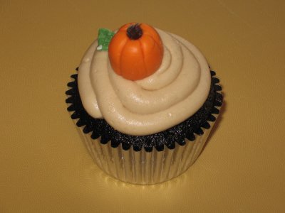Chocolate Cupcake with Coffee Frosting for Halloween.JPG