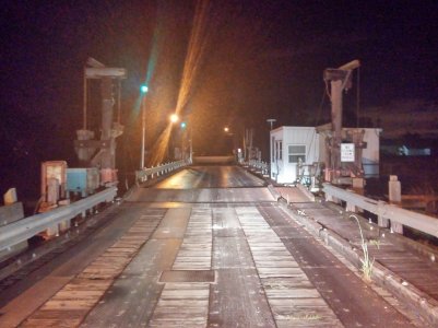 bridgehdr.jpg