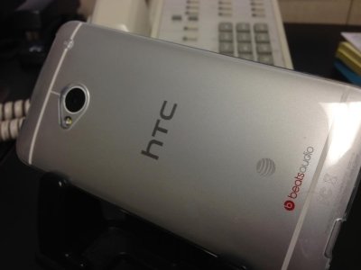 HTCOneClear4_zps7138d70d.jpg