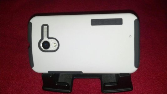 Incipio Moto X 1.jpg