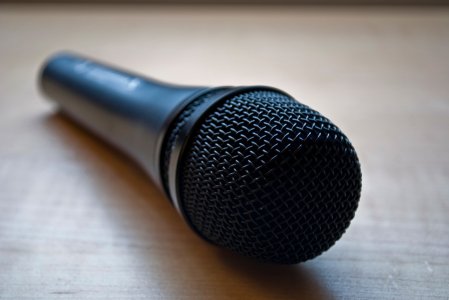 SennMicrophone.jpg SennMicrophone.jpg
