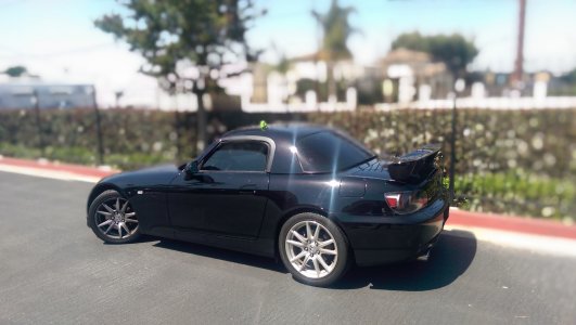 HTC Cam Car (UFocus).jpg