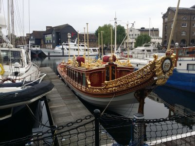 Gloriana right.jpg