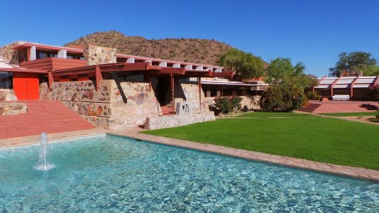 Frank Lloyd Wright.JPG