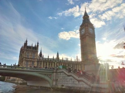 big ben lens flare.jpg