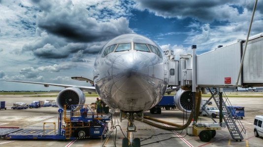 Boeing 777-300.jpg