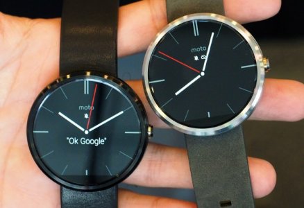 Moto-360-concerns-with-responsiveness-and-black-bar.jpg