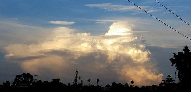 20140726_191922 - Big Cloud not zoomed crop levels.jpg