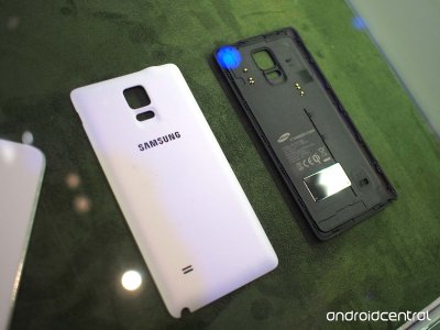 samsung_galaxy_note_4_qi_back.JPG