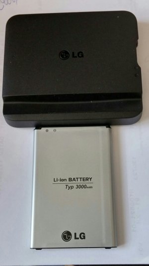 LG G3 Charger & Battery.jpg