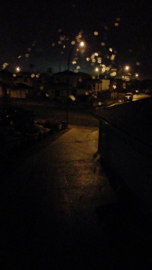 note 4 stock camera app.jpg