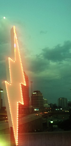 Neon1114.jpg