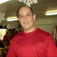 Joe De Los Santos